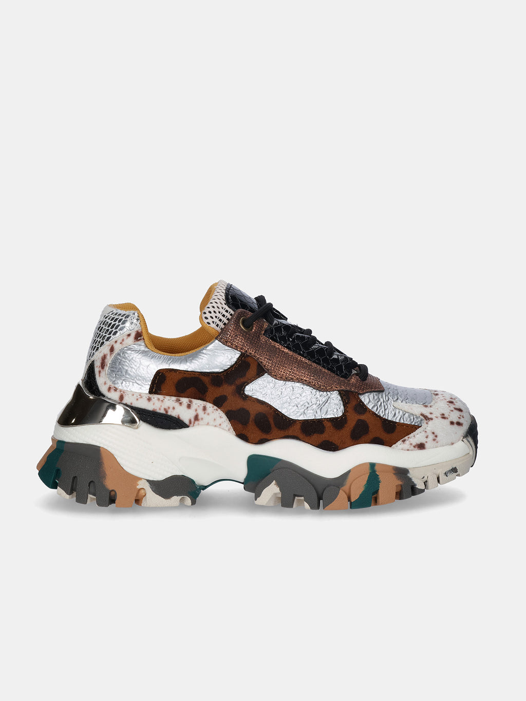 22E10-11 LEOPARD SILVER