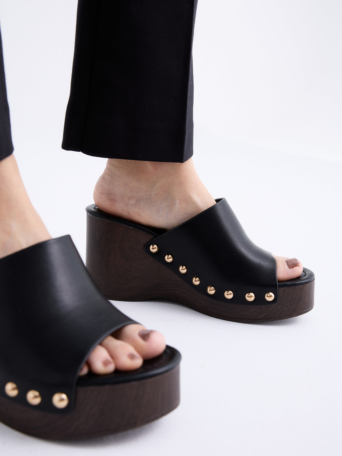 2671-01 PU BLACK
