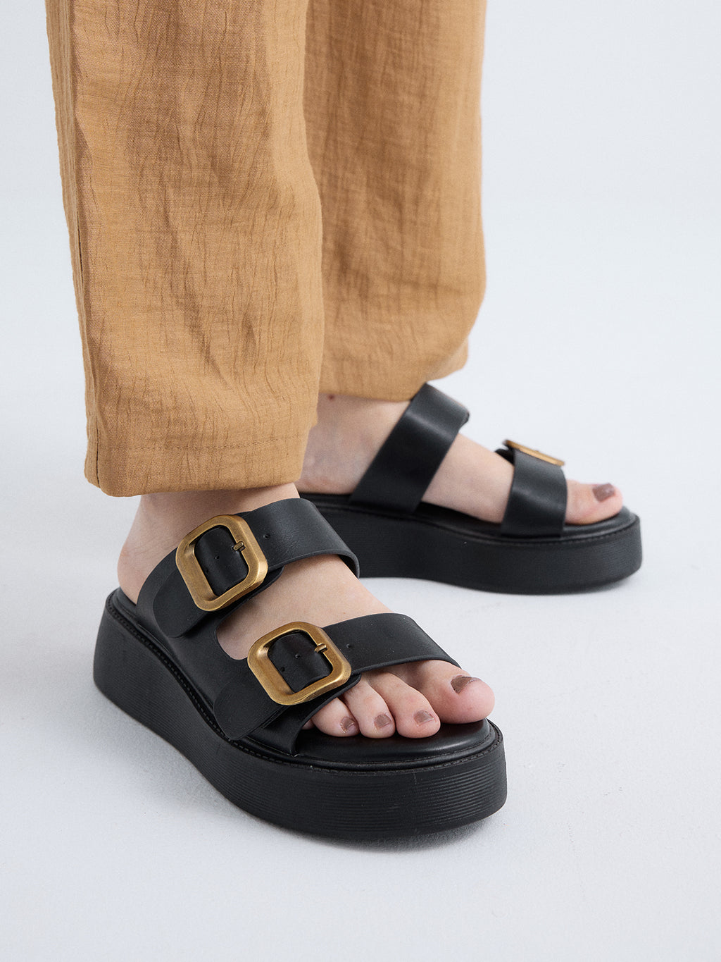 2777231 LEATHER BLACK