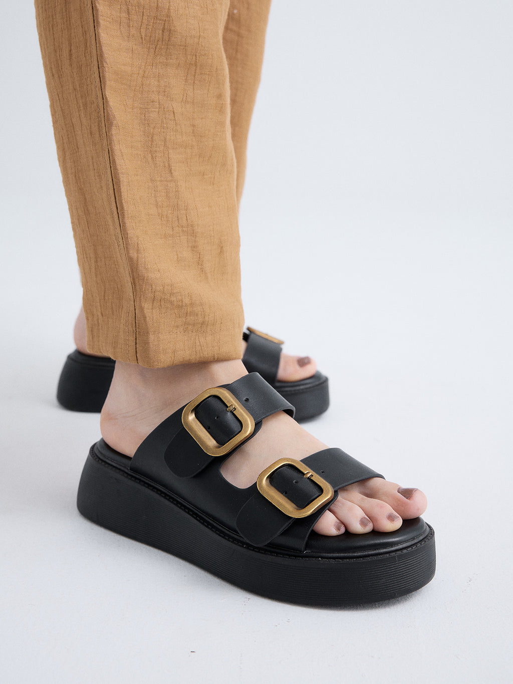 2777231 LEATHER BLACK
