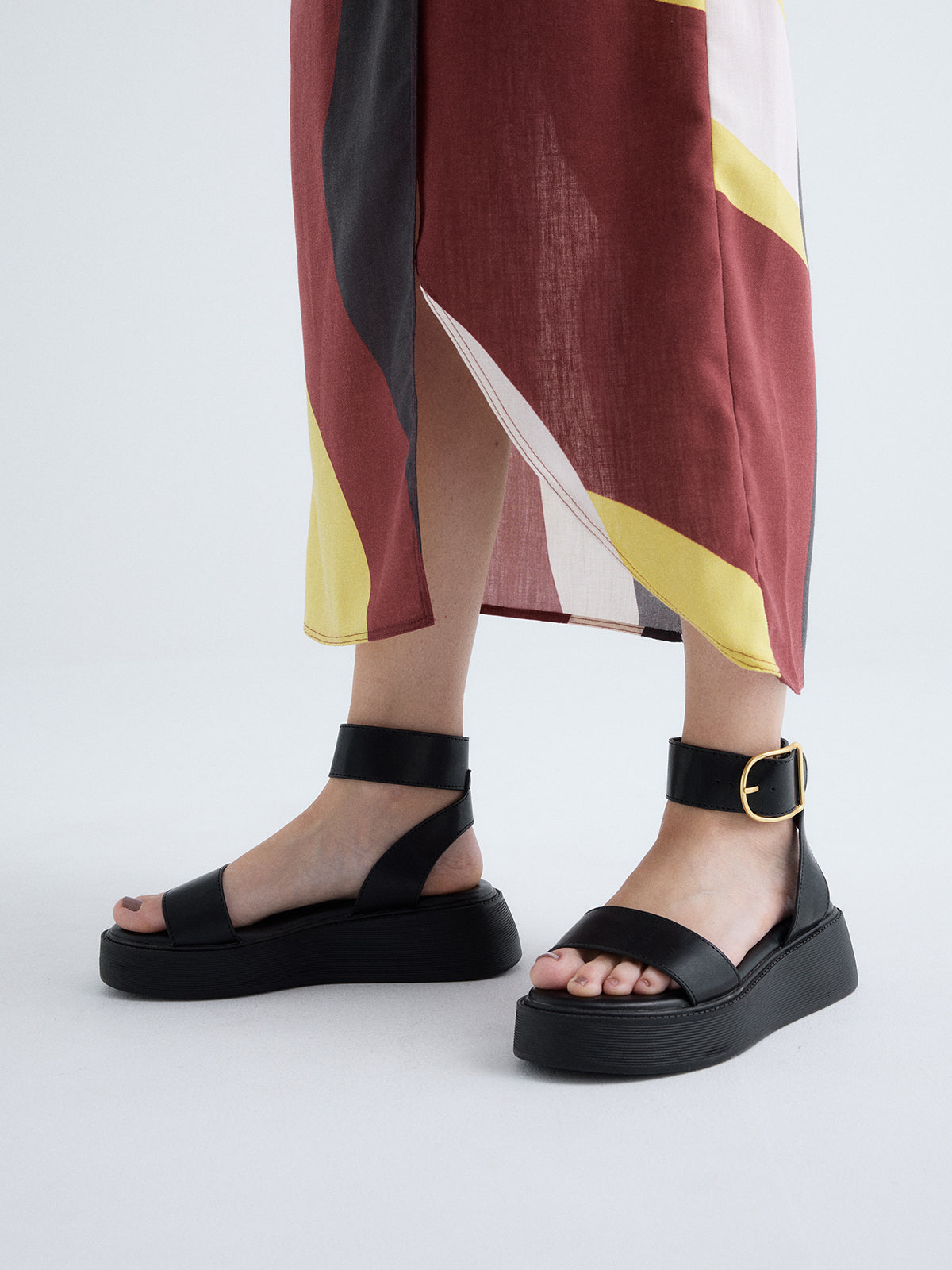 2777235 LEATHER BLACK