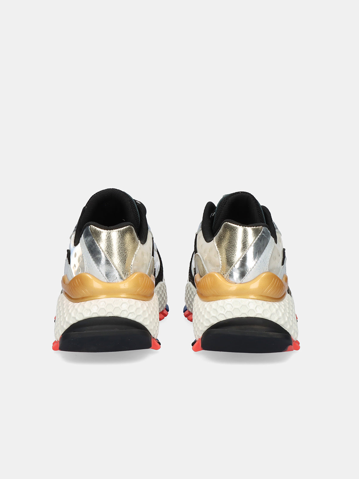 3020-18 LEATHER BLACK GOLD