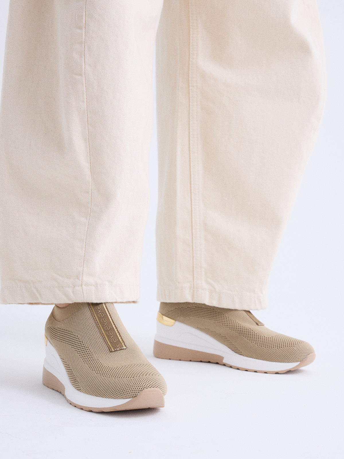 34-52EX04 TEXTIL GOLD