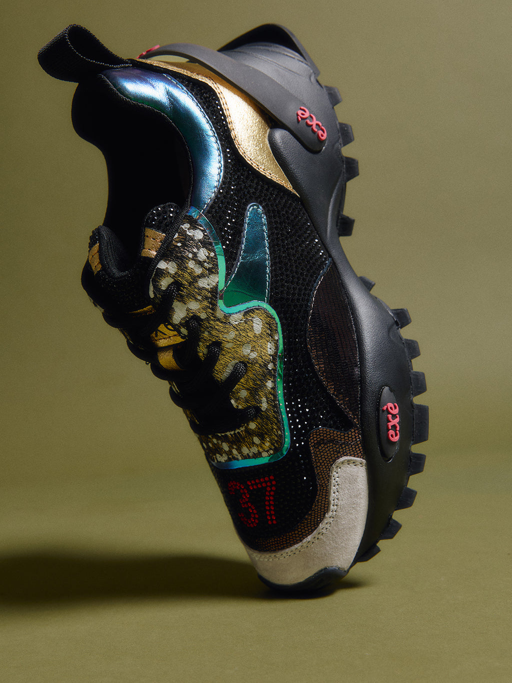 4032-1A LEATHER BLACK GOLD