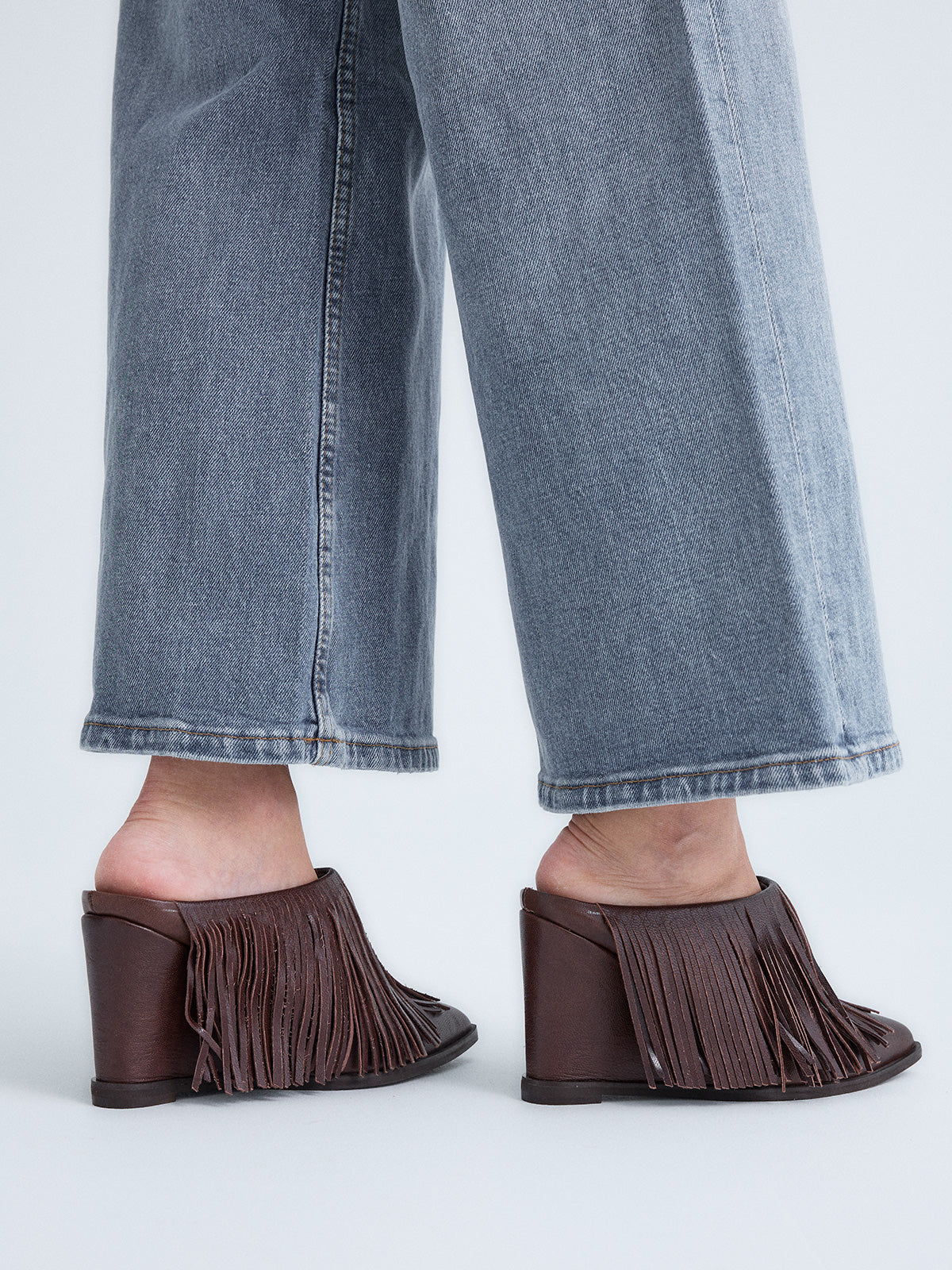 519 VERONICA LEATHER BROWN