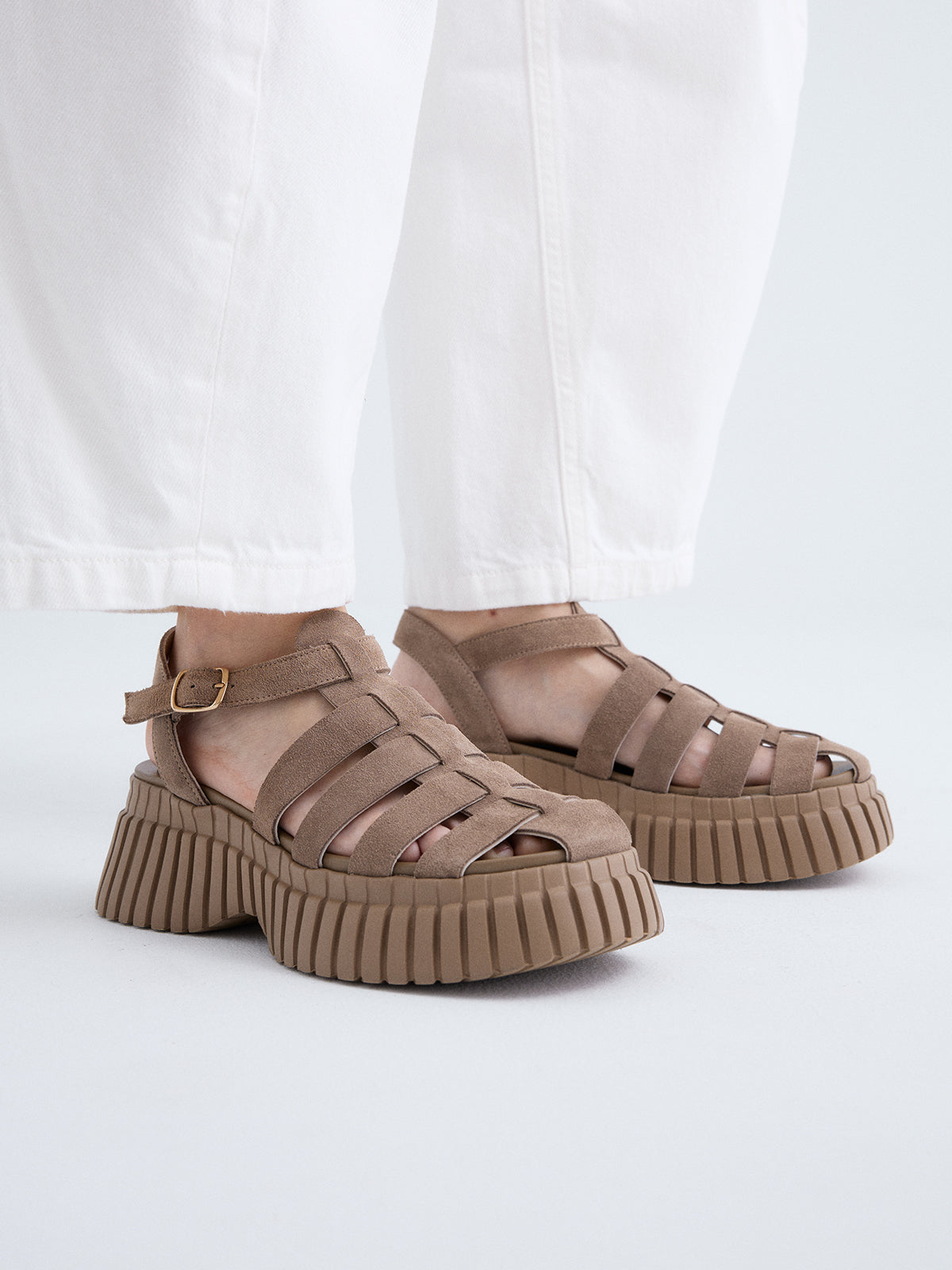591 MAGGIE SUEDE TAUPE