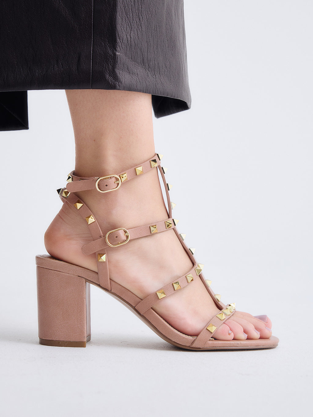 ADELE-514 PU NUDE GOLD