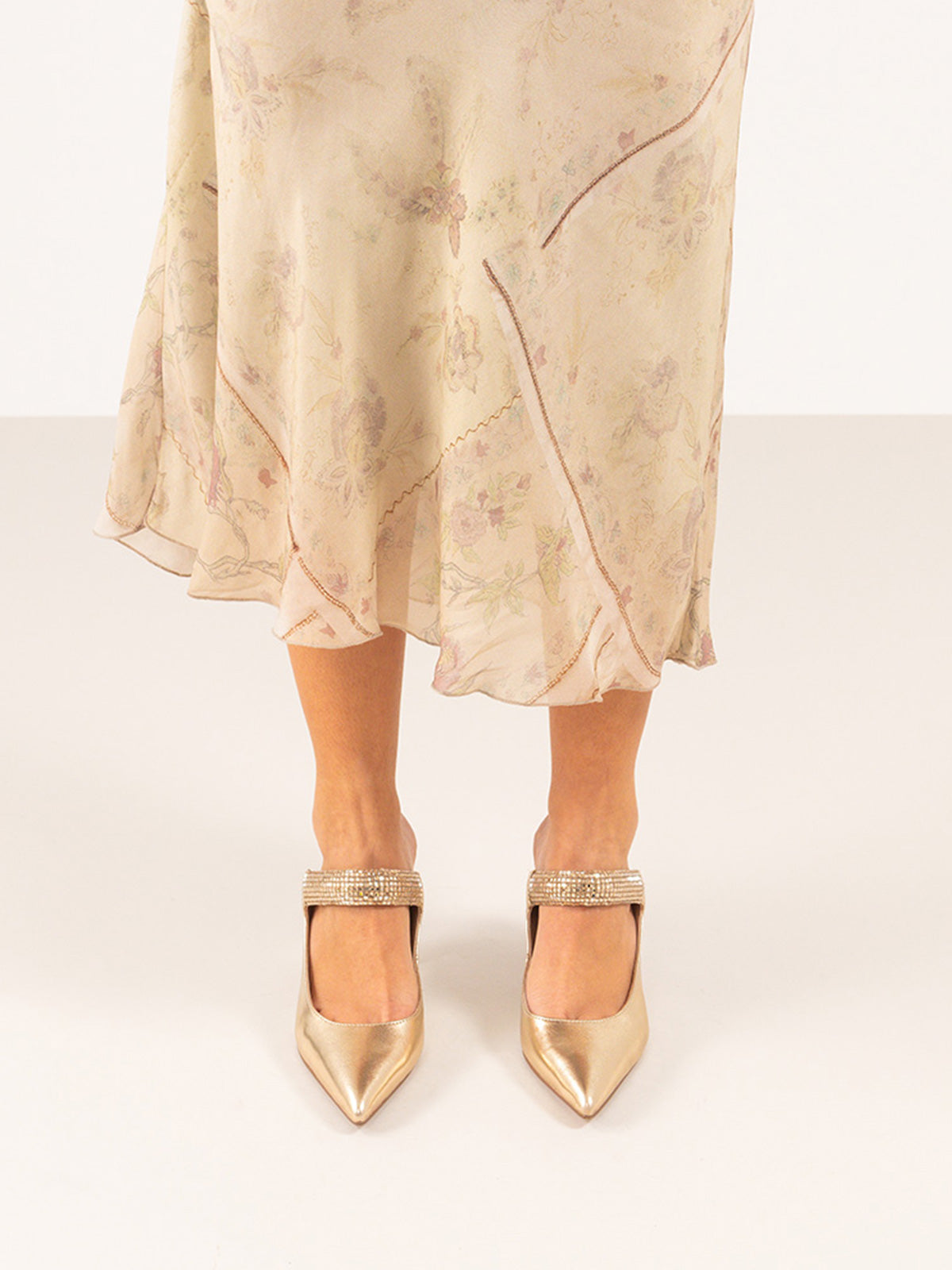 CORINA-130 METALLIC GOLD