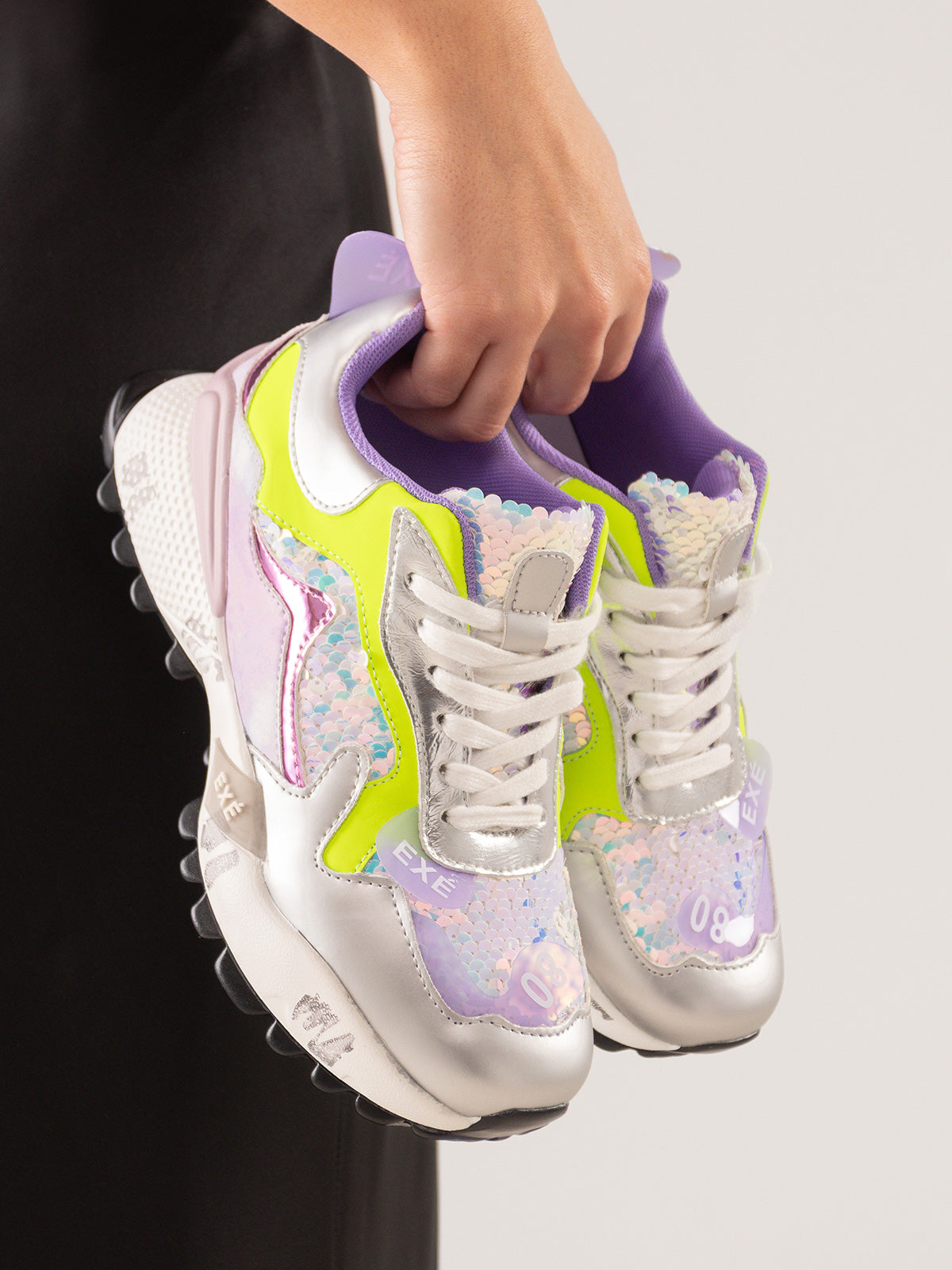 D190608-13 PU WHITE PURPLE