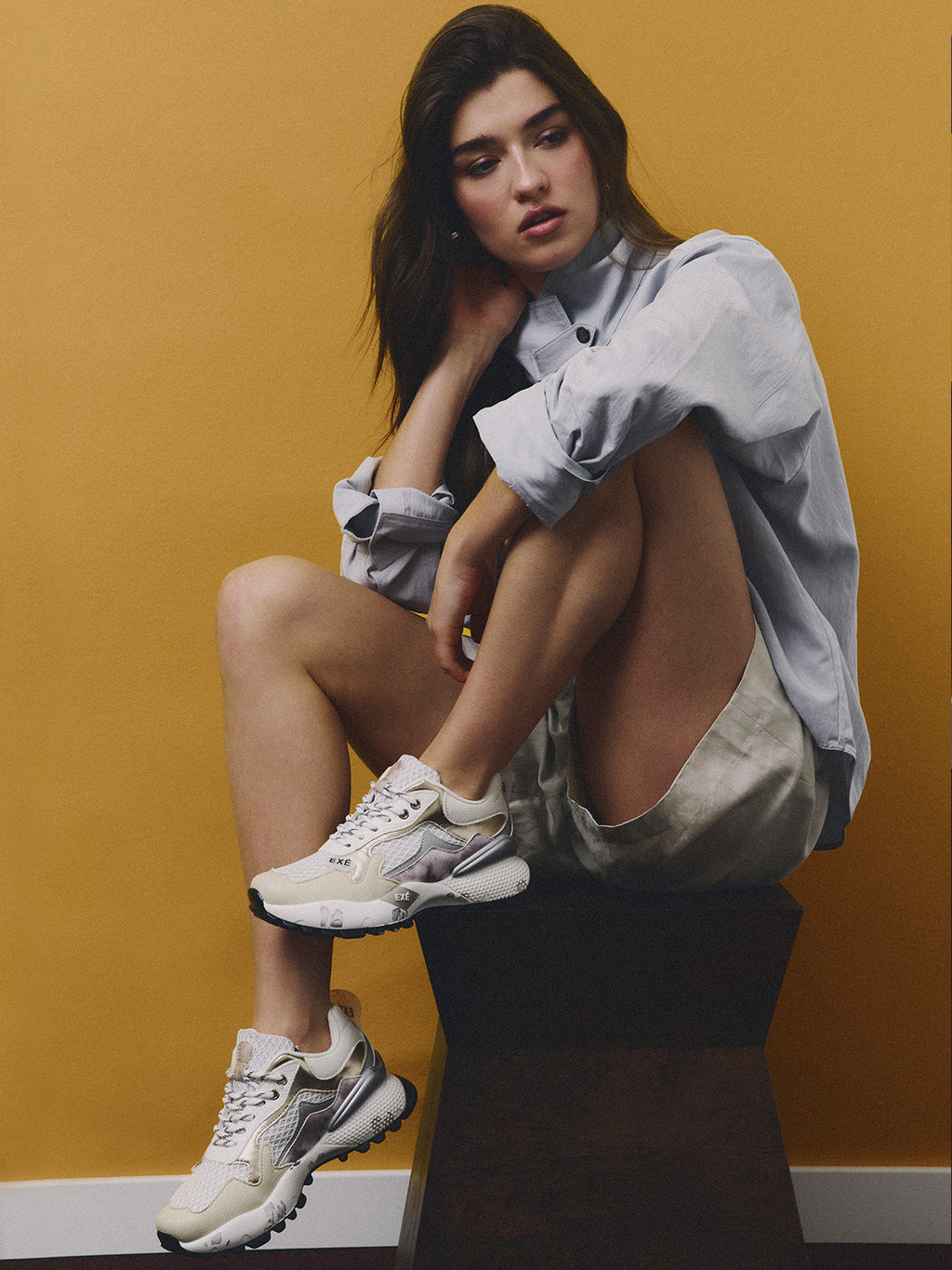 D190608-13B PU WHITE BEIGE