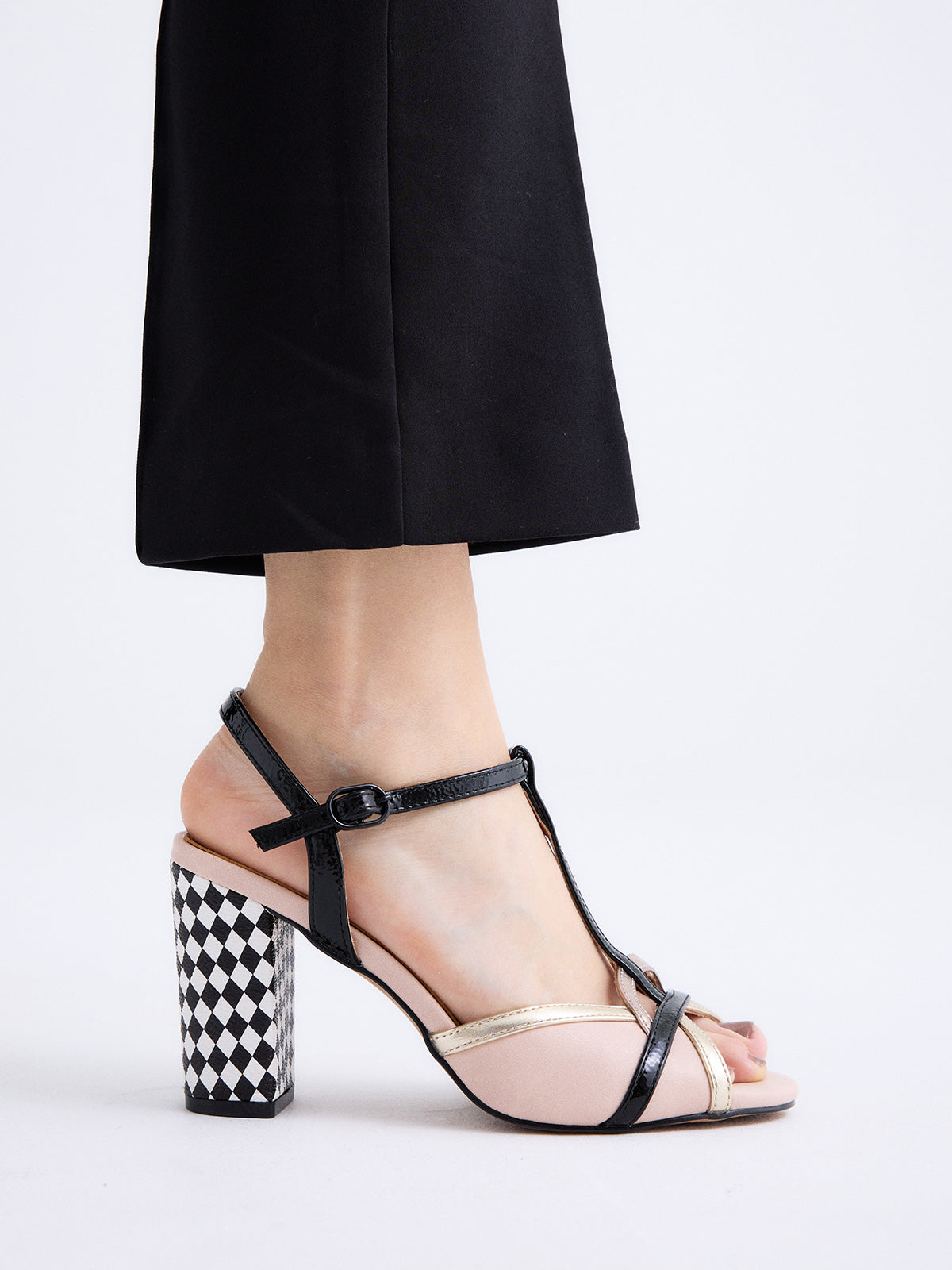 DENISE-500 PU NUDE BLACK