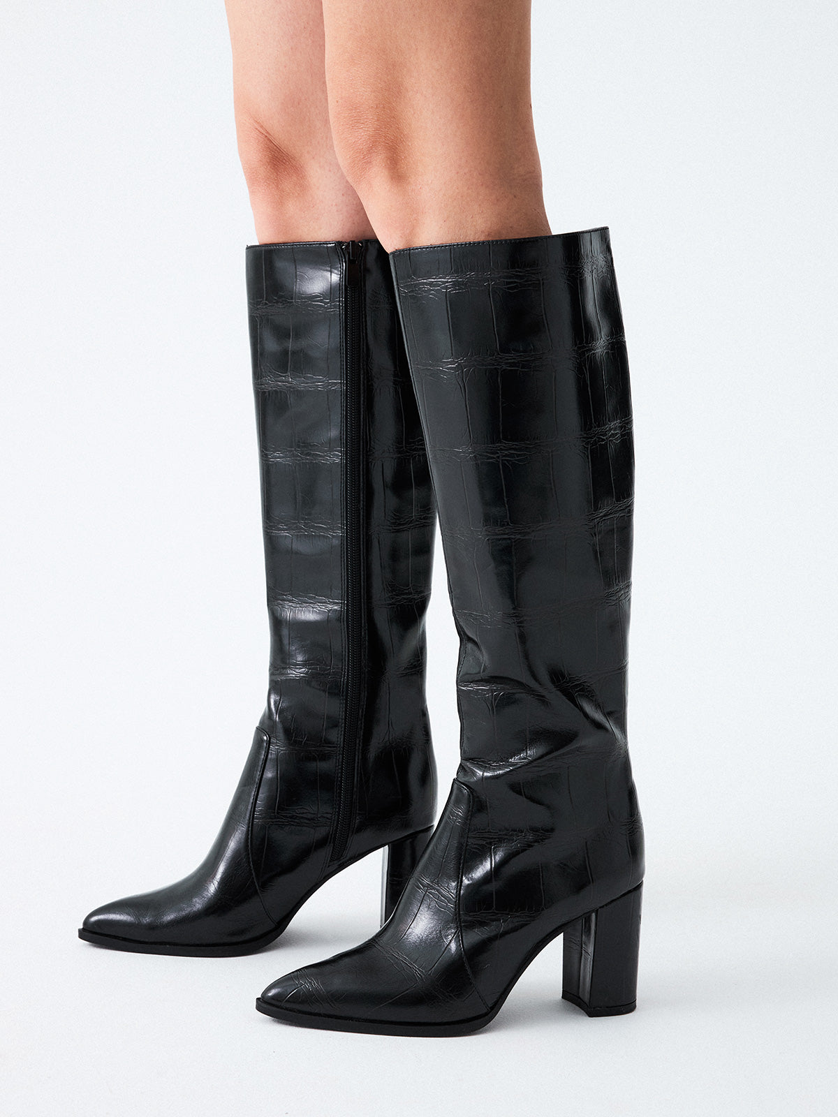 FIEEIPA-444 CROCO BLACK