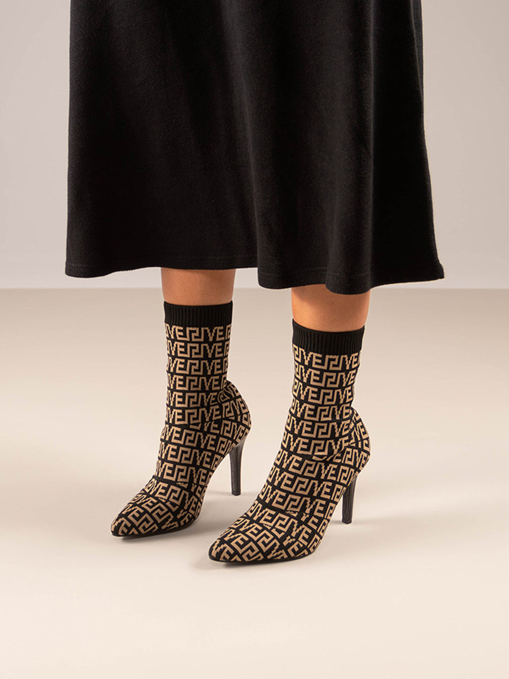 GARDA-521 KNIT BLK-BEIGE