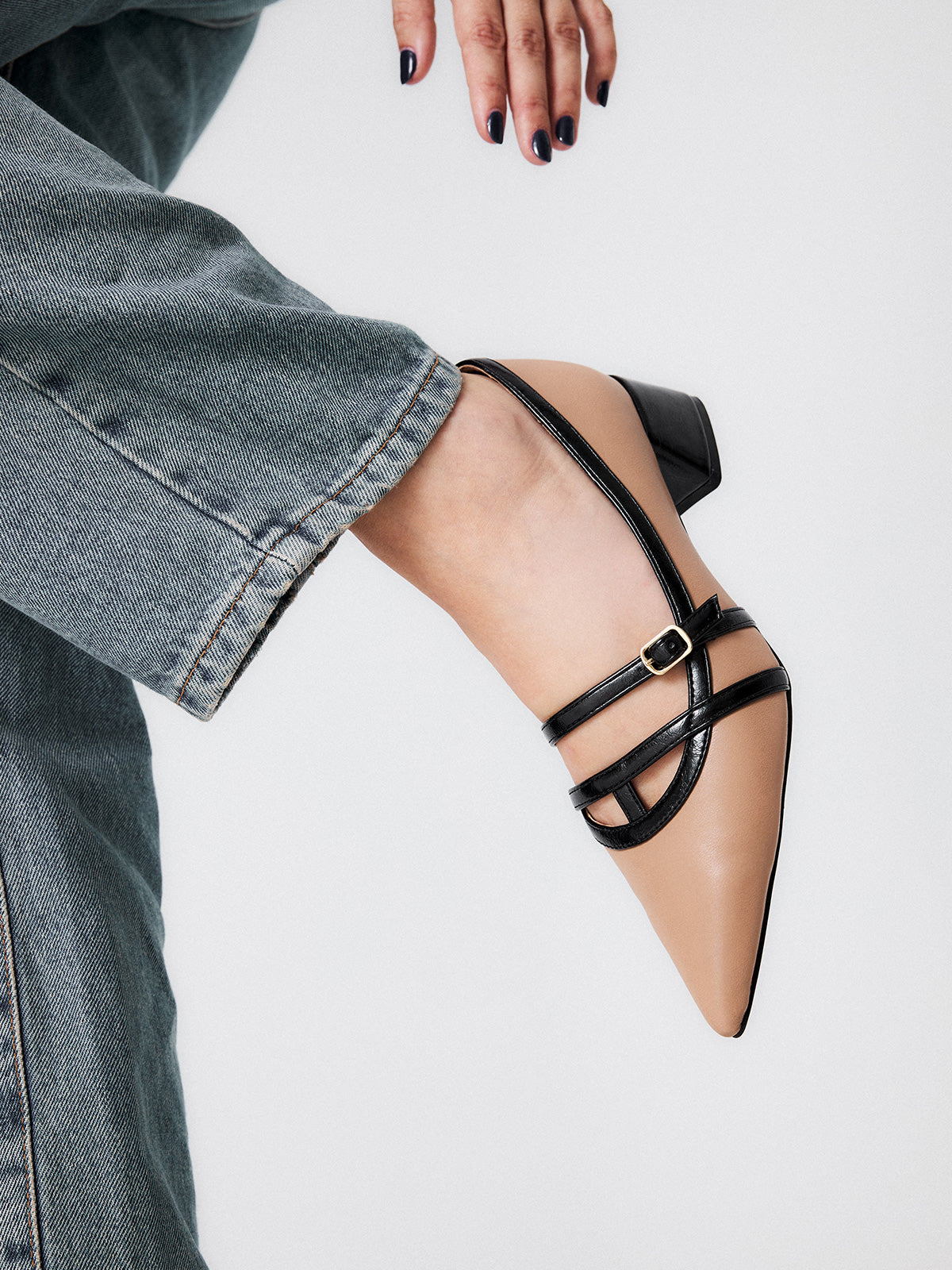 GRACE-611 PU TAUPE BLACK