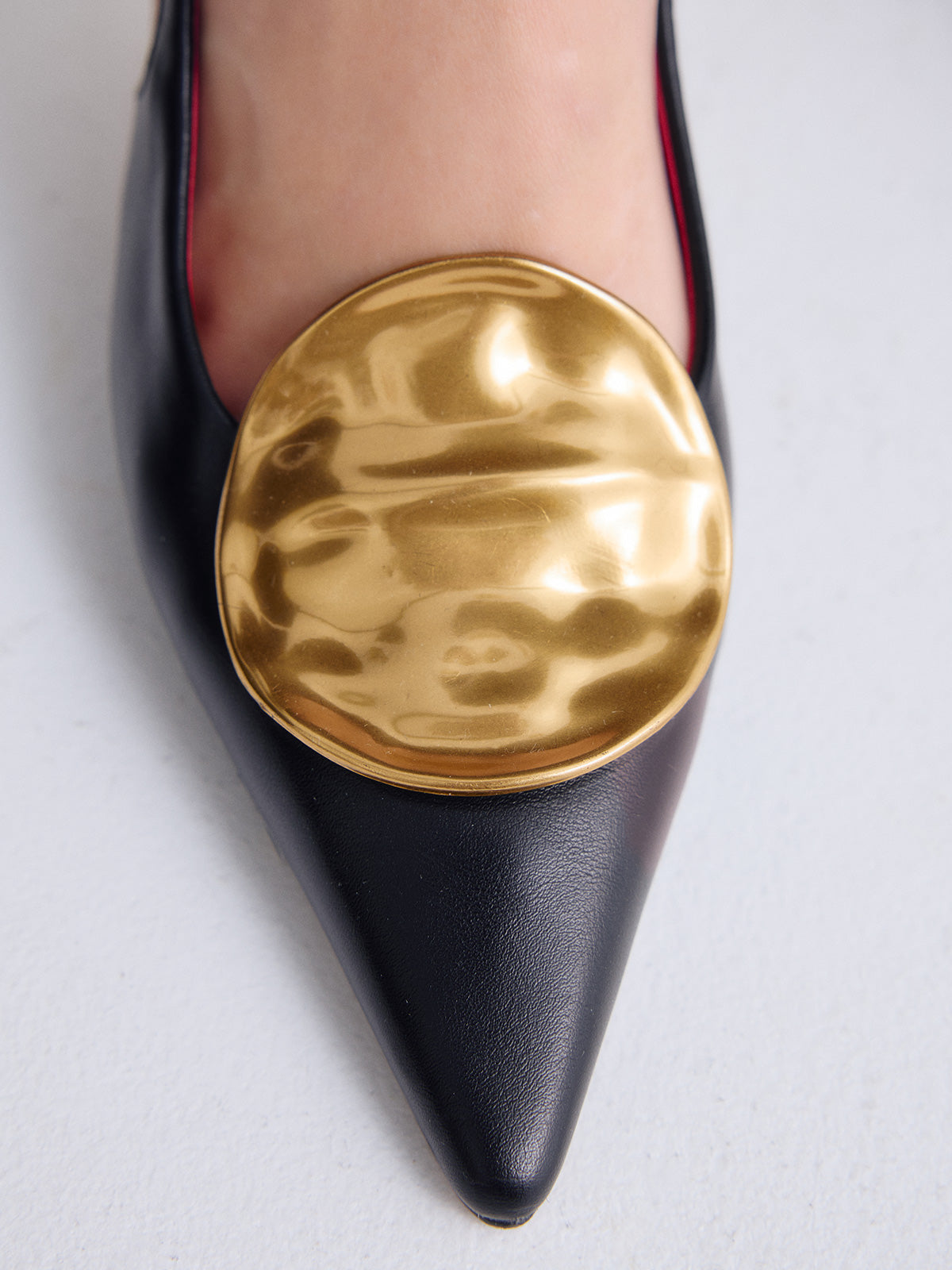 GRETA-300 PU BLACK GOLD