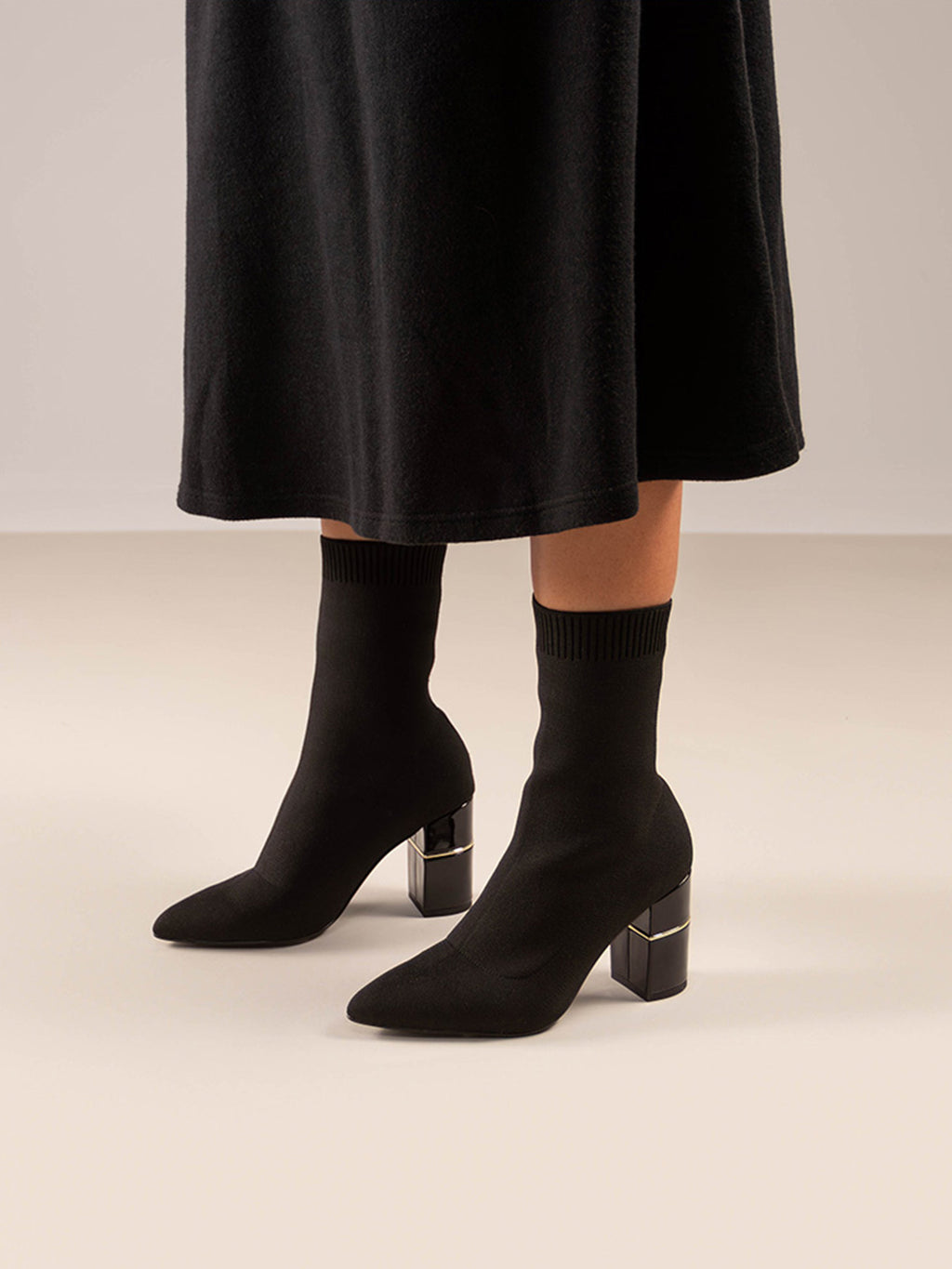 LOREEN-125 KNIT BLACK