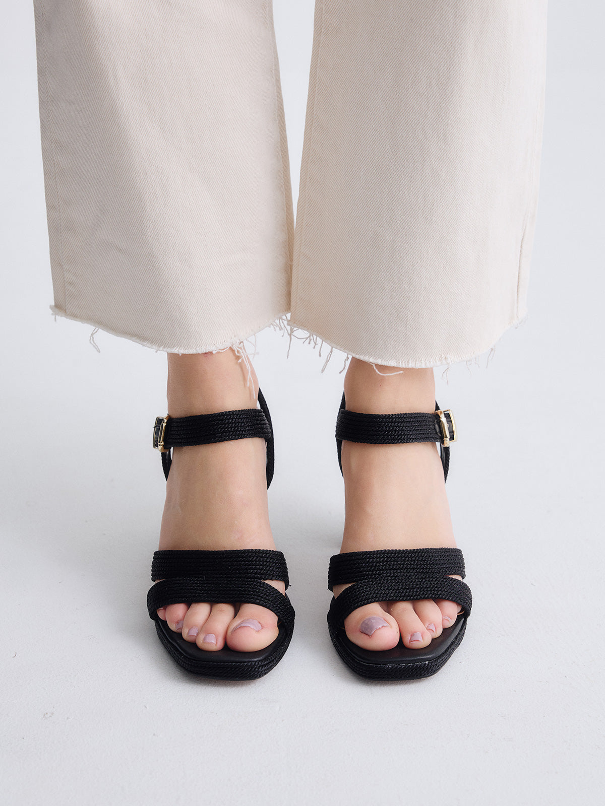 LUISA-777 EMBROIDERY BLACK