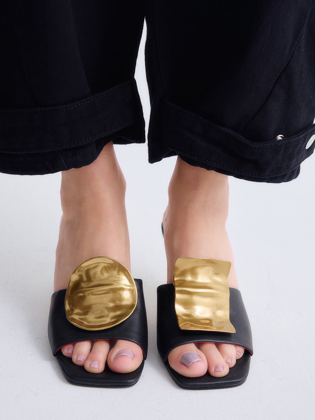 NINA-212 PU BLACK GOLD