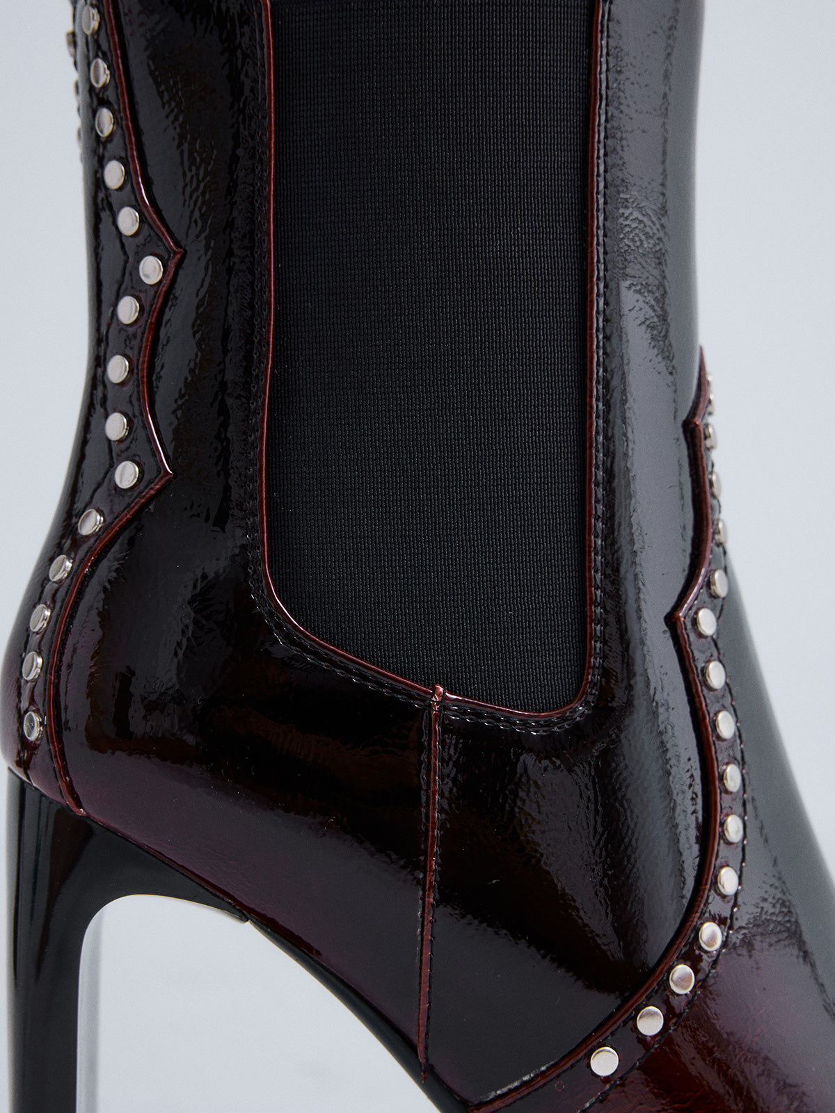P2263A-T711 PATENT BORDEAUX