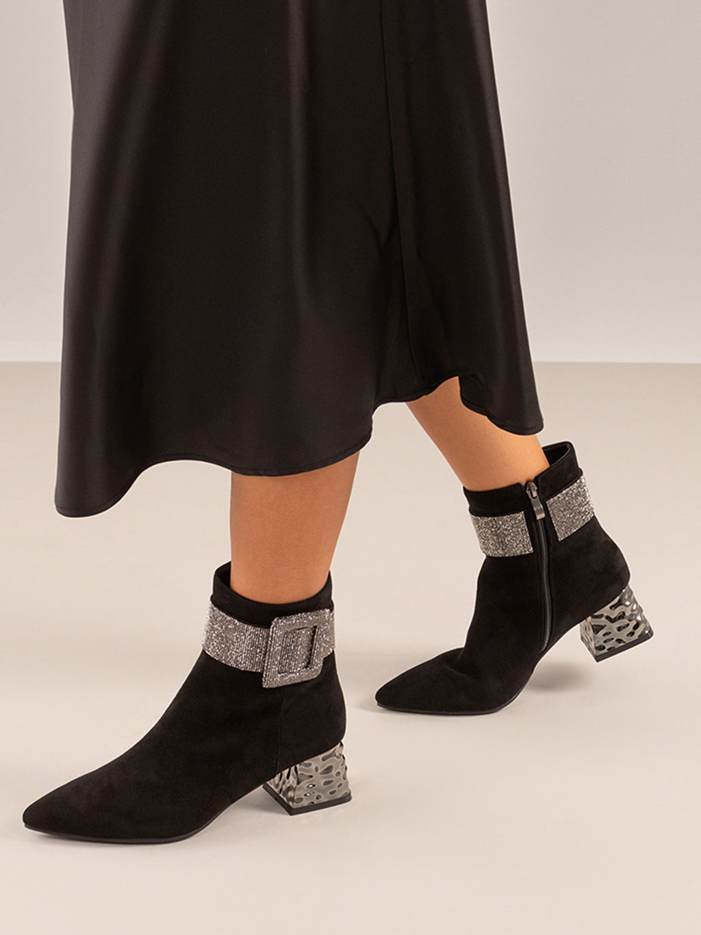 P987-D1655 FABRIC BLACK