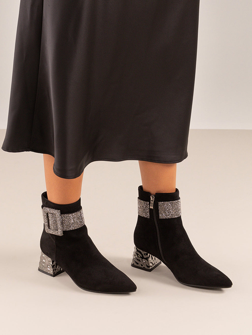 P987-D1655 FABRIC BLACK