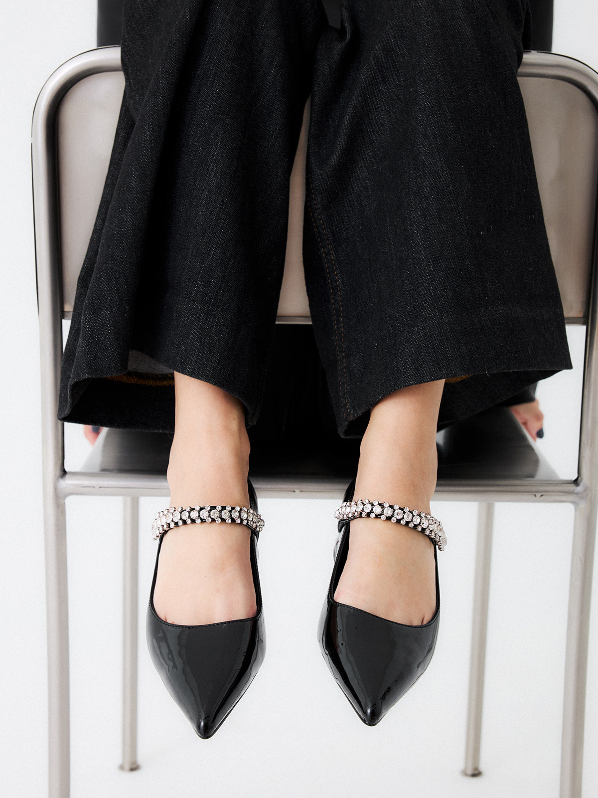 PLOY-353 PATENT BLACK