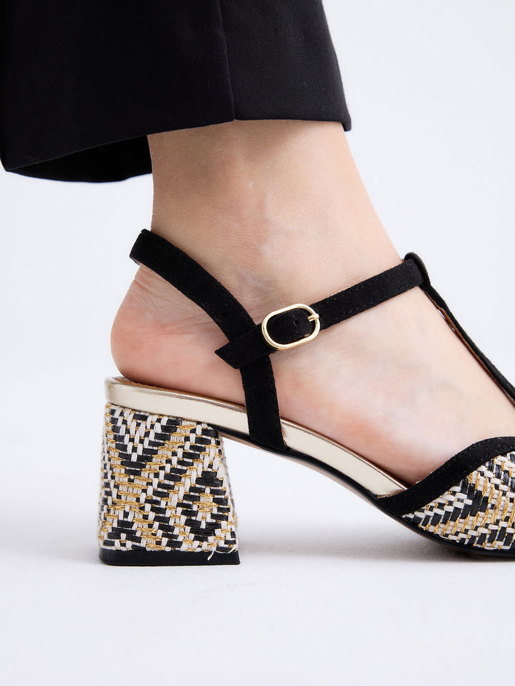 POLINA-405 FABRIC BLACK GOLD