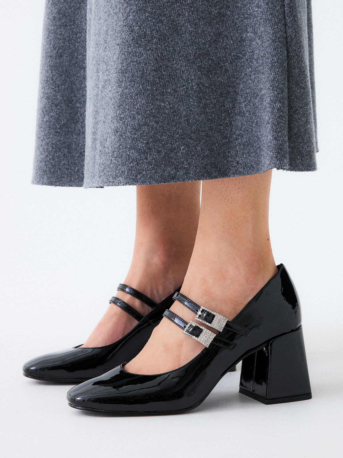 REMINI-611 PATENT BLACK