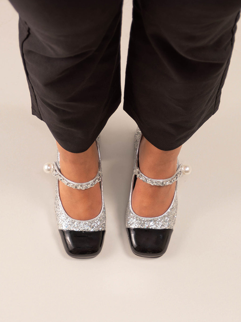 RIMINI-512 GLITTER SILVER