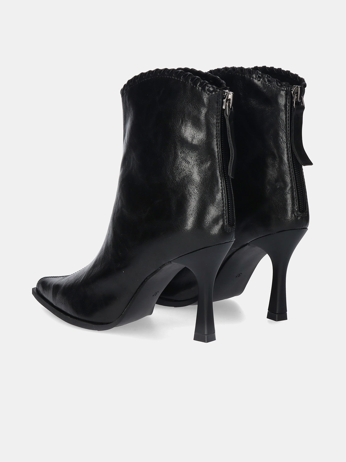 STEFANIA-701 PU BLACK