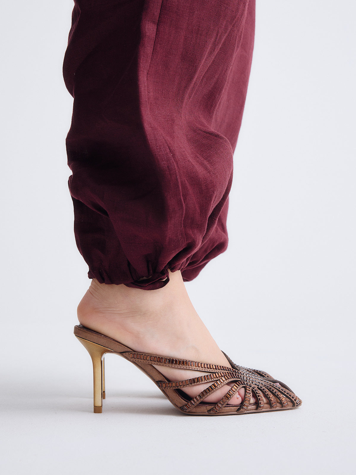 SUSANA-566 STRASS BROWN