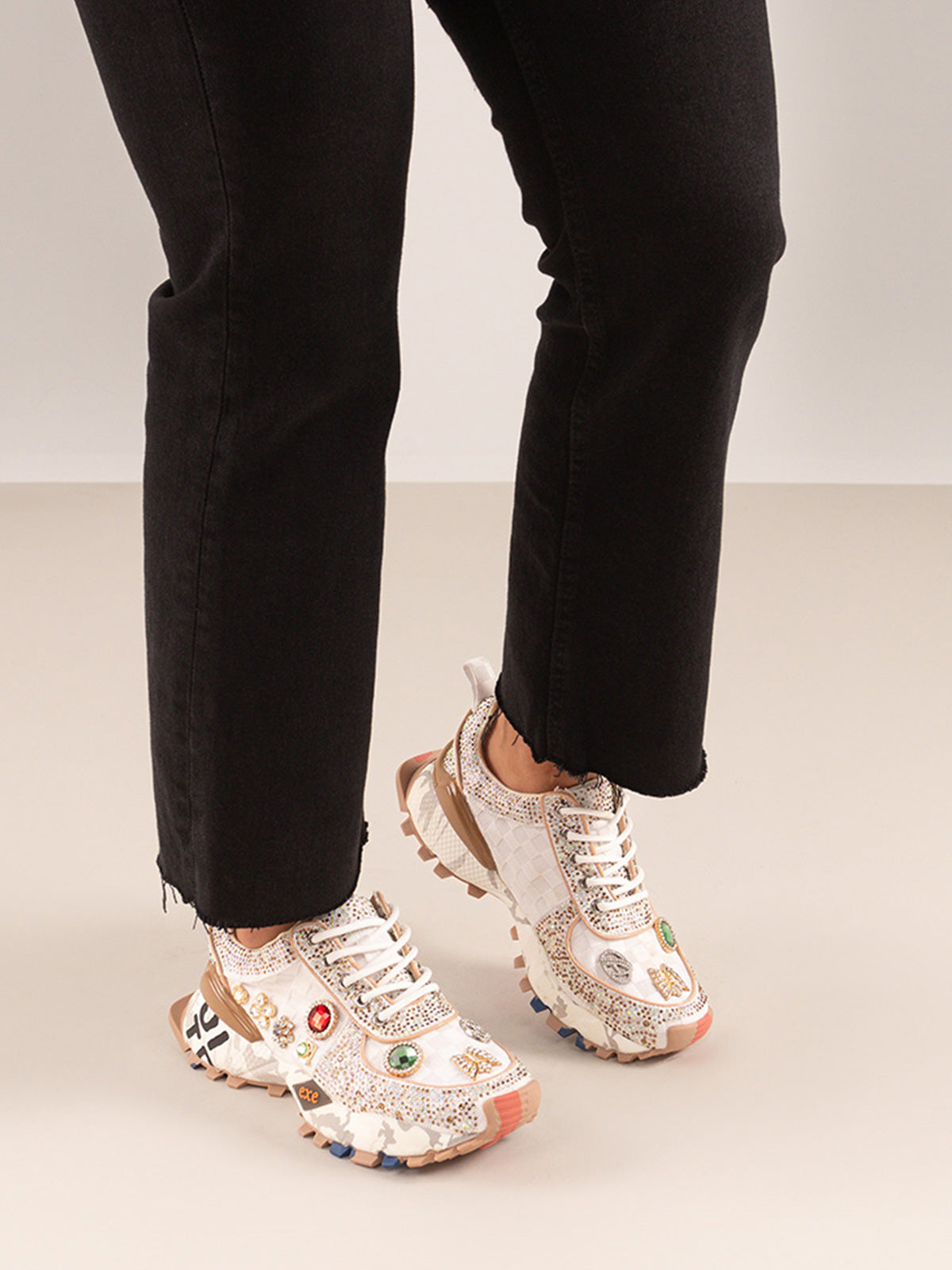 SY24-6 LEATHER BEIGE