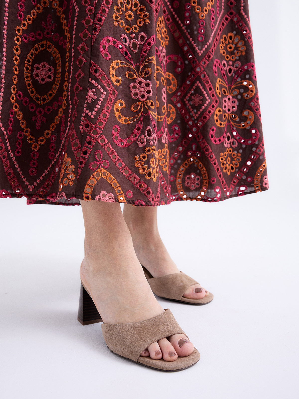 VENETO-557 SUEDE TAUPE