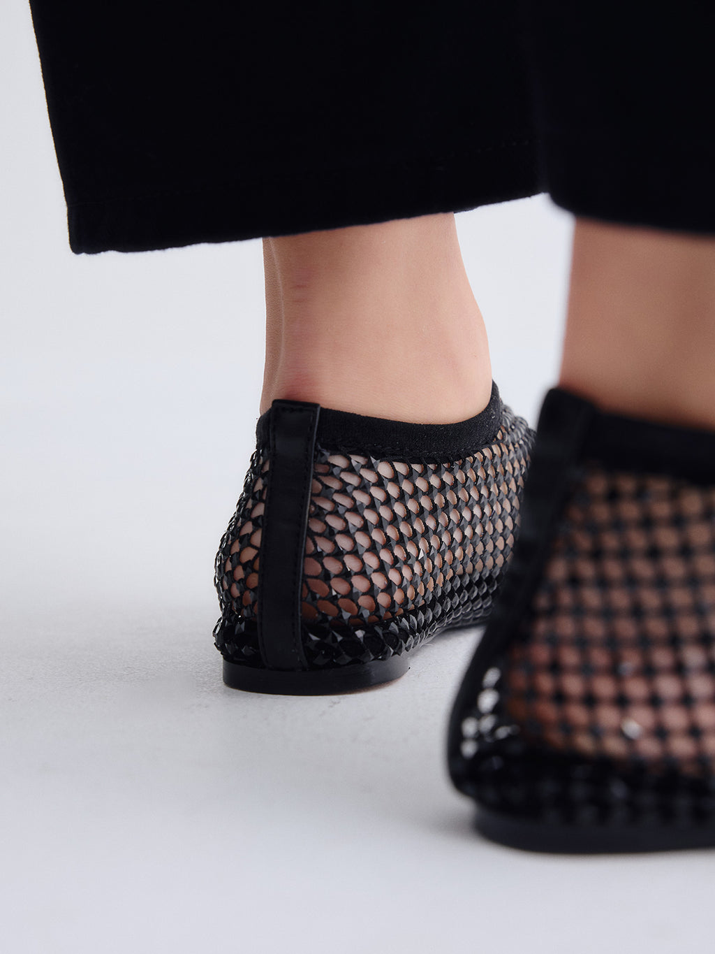 VERNICA-444 STRASS BLACK