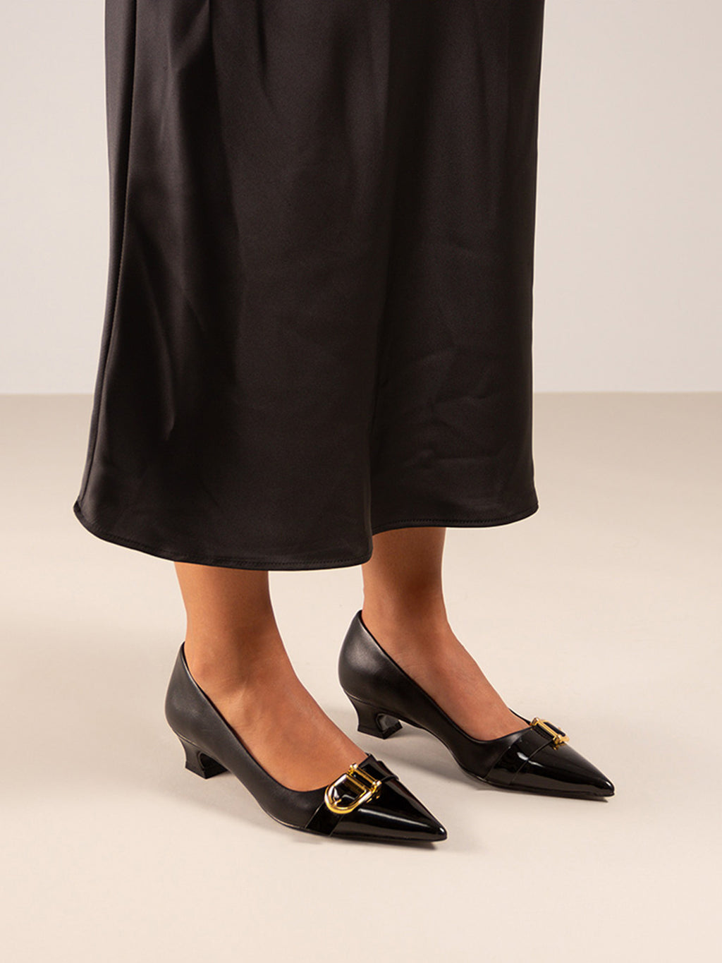 VICTORIA-935 PATENT BLACK