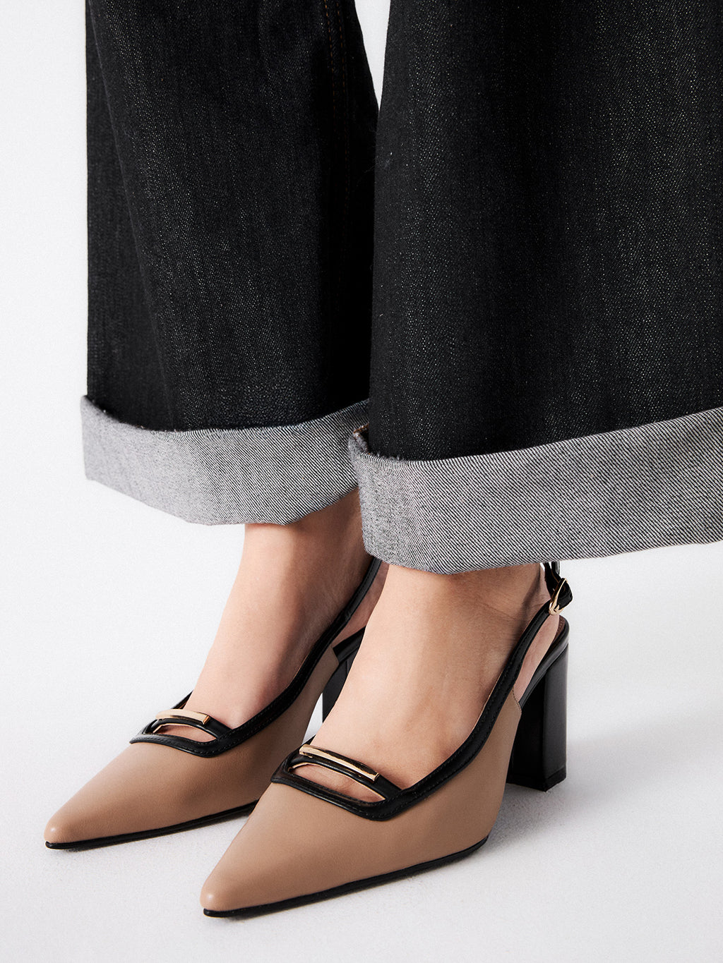 VIENA-235 PU TAUPE BLACK