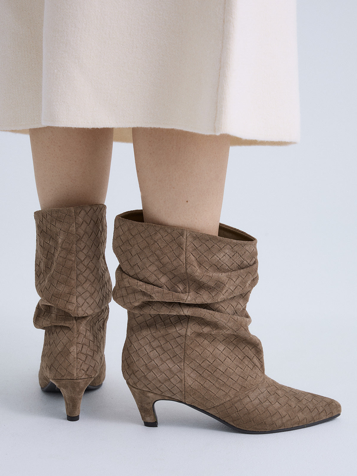 X20257-14R SUEDE KHAKI