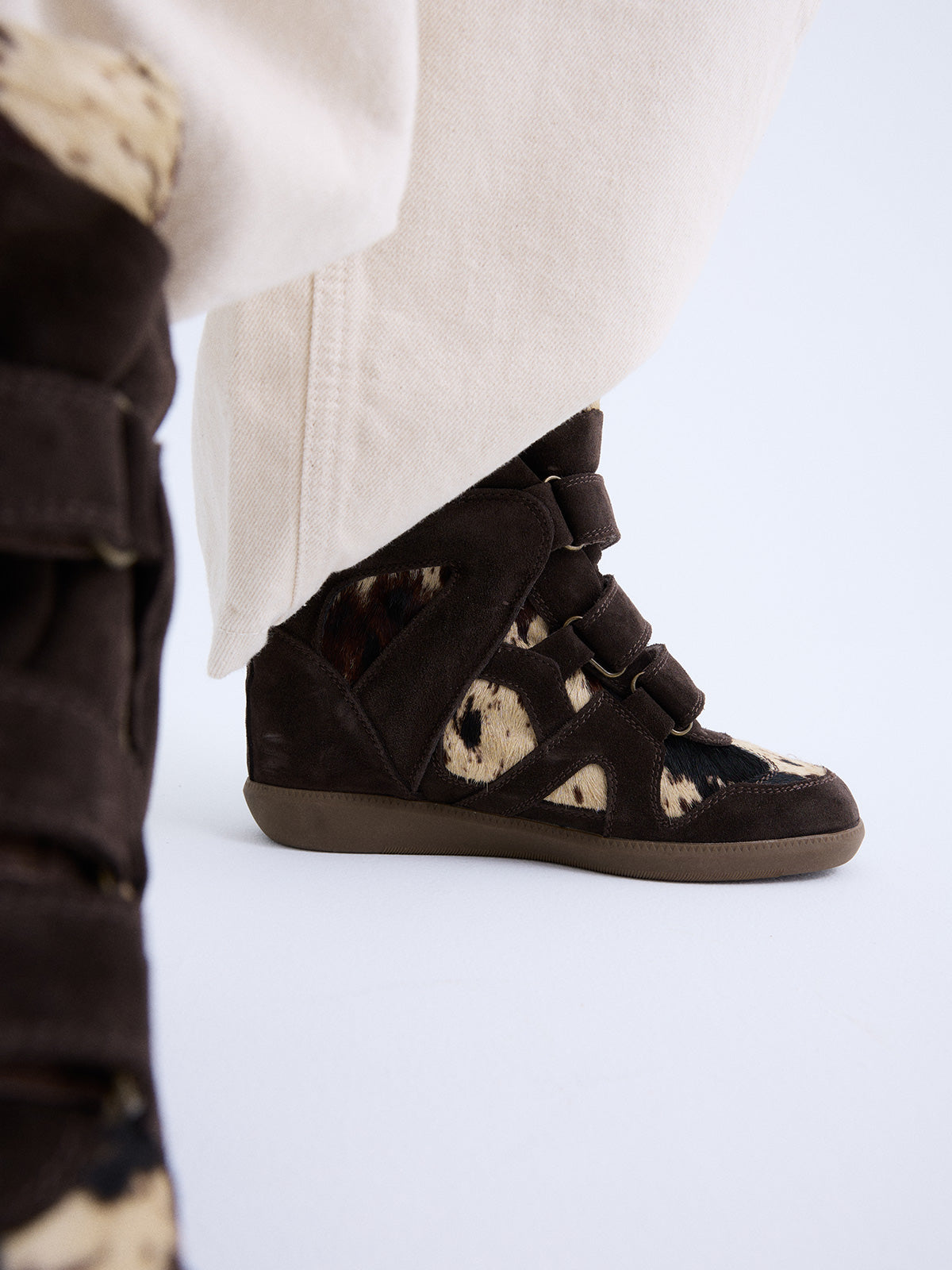 YG993-01RM SUEDE BROWN