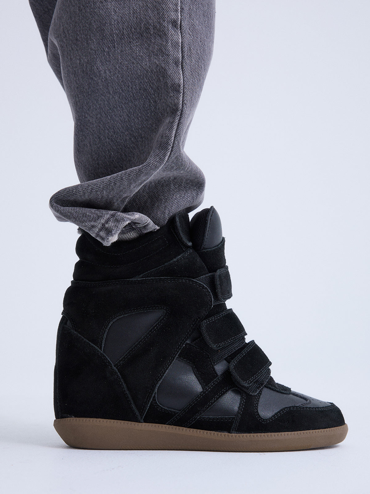 YG993-01RY SUEDE BLACK