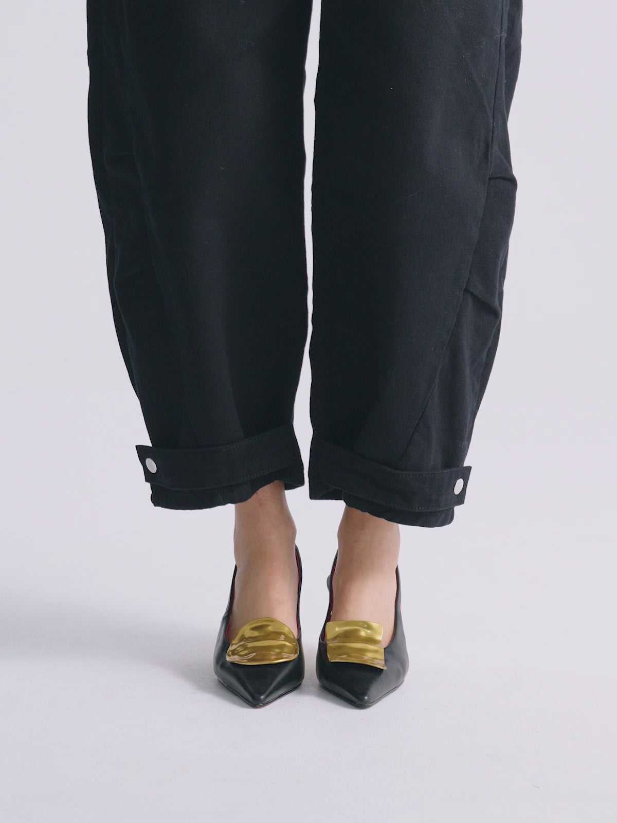 GRETA-300 PU BLACK GOLD