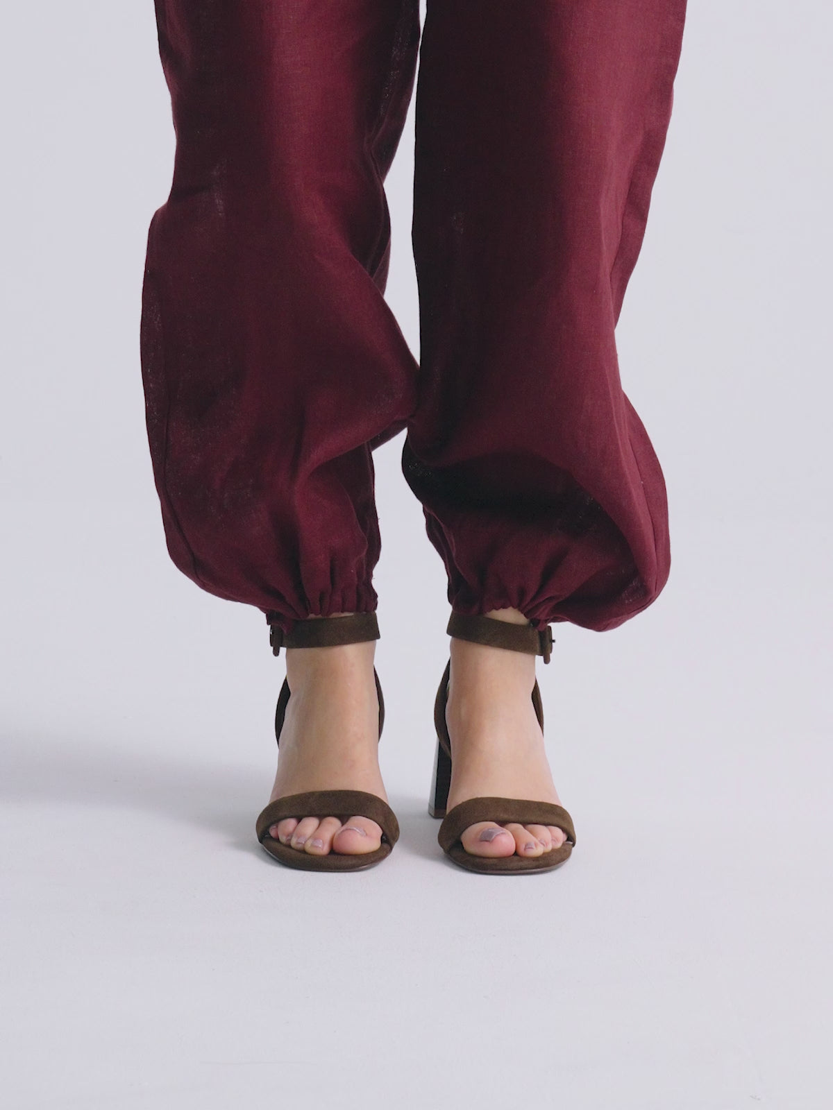 VENETO-567 SUEDE BROWN