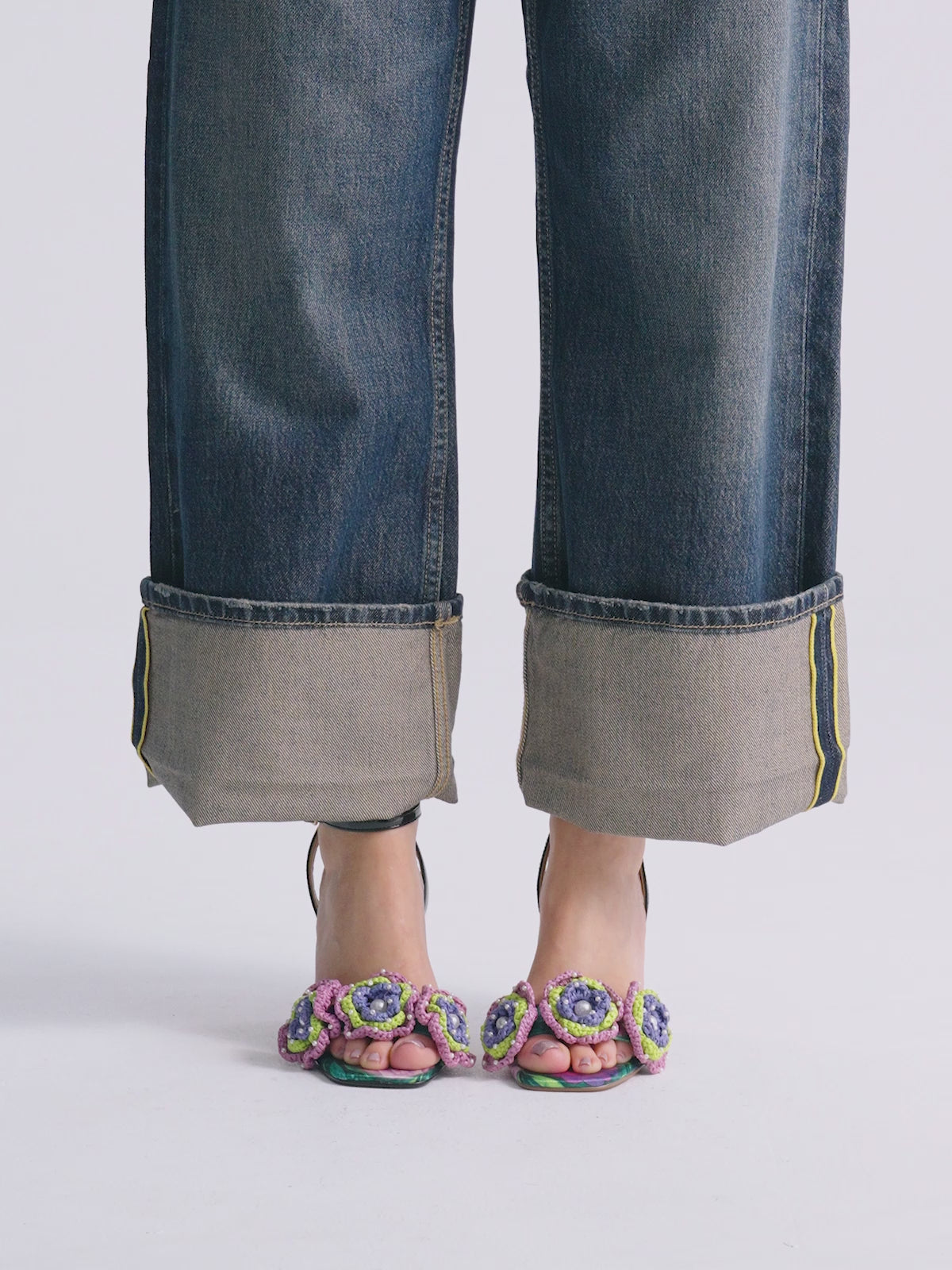 ANITA-116 FLOWER GREEN BLACK